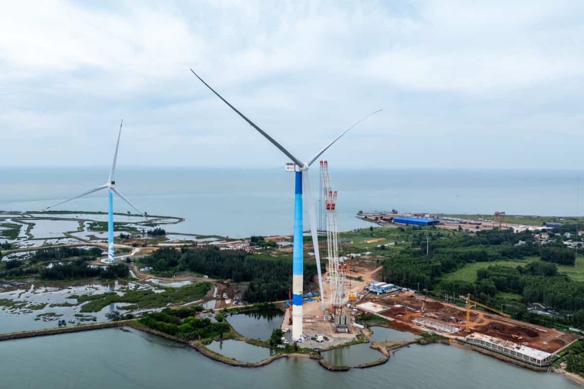 largest offshore wind turbine in hainan