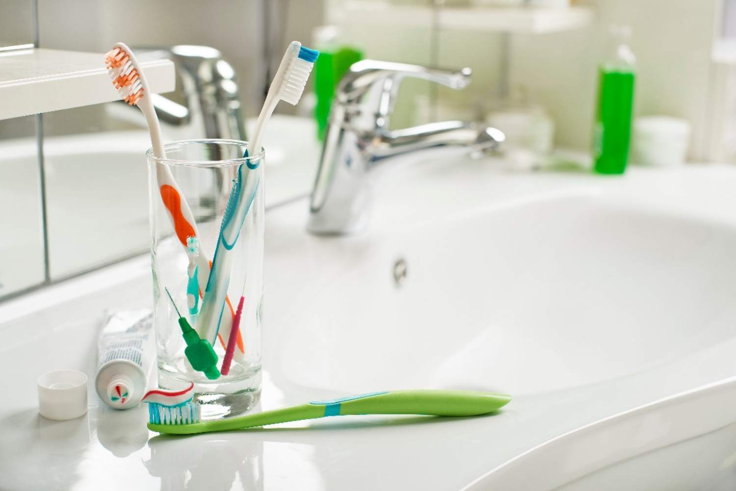 viruses found in toothbrushes