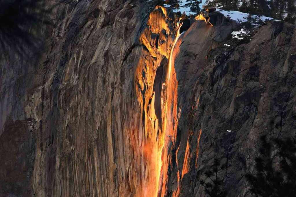 Horsetail Waterfall